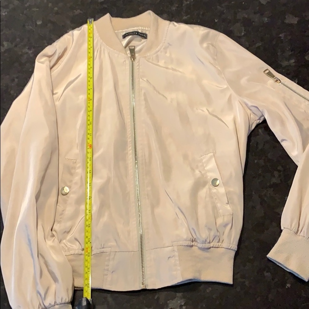 Bomber jacket - Picture 3 of 3